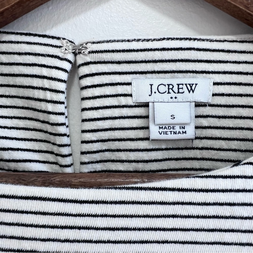 J. Crew Striped Ruffle Sleeve Shift Dress, Knee Length Black White Crew Neck, S - Picture 3 of 10